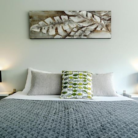 Birches Serviced Apartments Melbourne City Exterior foto