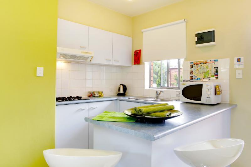 Birches Serviced Apartments Melbourne City Exterior foto