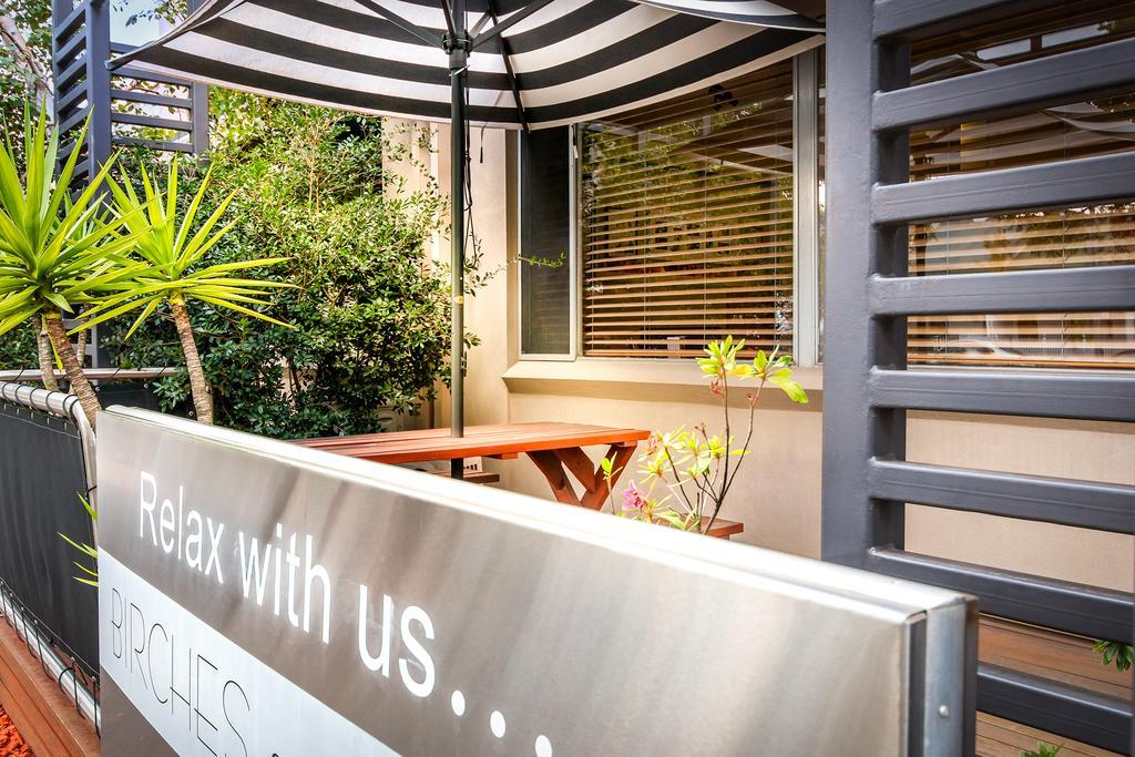 Birches Serviced Apartments Melbourne City Exterior foto
