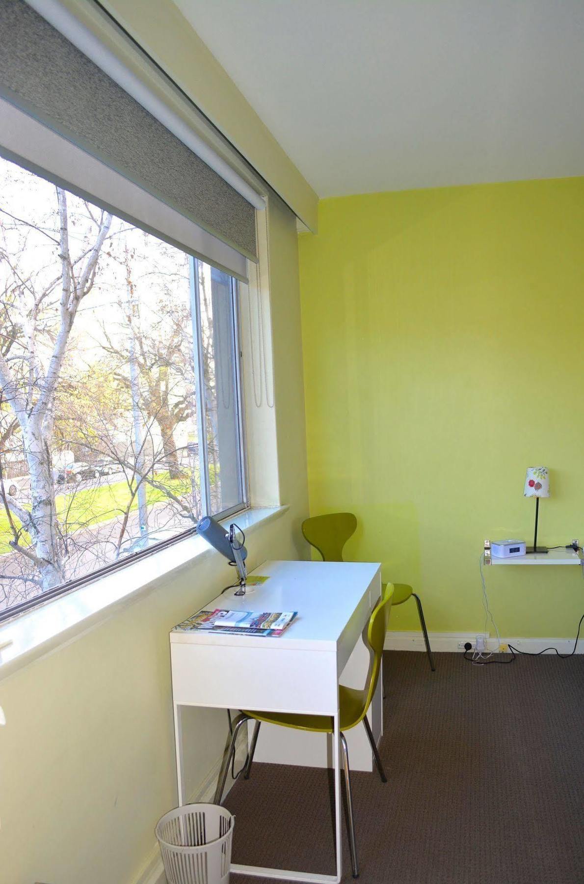 Birches Serviced Apartments Melbourne City Exterior foto